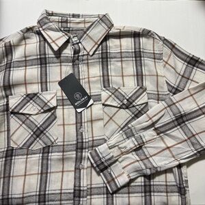 Molokai Surf Co Men’s Flannel 
Size Small, Brand New with Tags